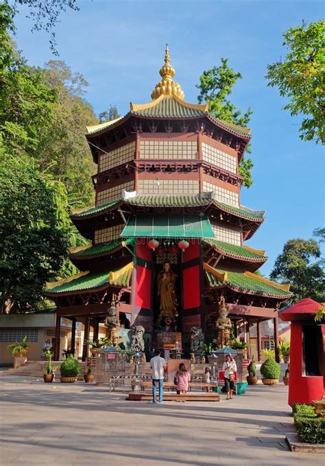 Diga! La Pagoda di Guanyin: Una Danza di Storia e Spiritualità nell'Antica Cina