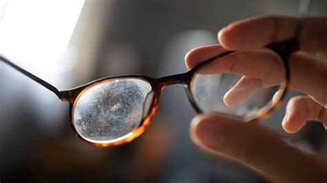 How to Remove Scratches from Eyeglasses Plastic: A Comprehensive Guide