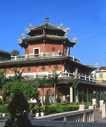 La Pagoda di Chengtian, un antico simbolo di spiritualità e architettura mozzafiato!