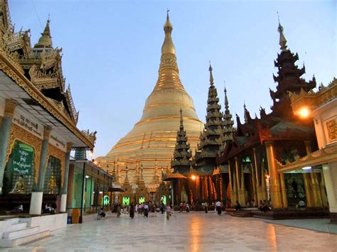 La Pagoda di Suihe: Un gioiello architettonico che sfiora il cielo!