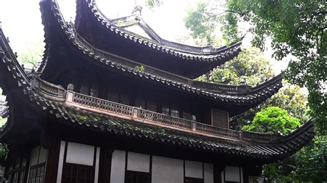 Tianyi Pavilion: Un antico tesoro storico con viste panoramiche mozzafiato!